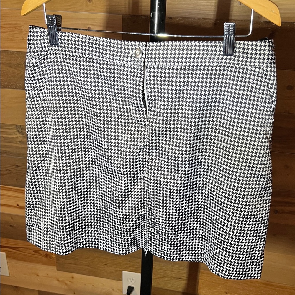 Izod Black and White Houndstooth Pencil Golf Skirt